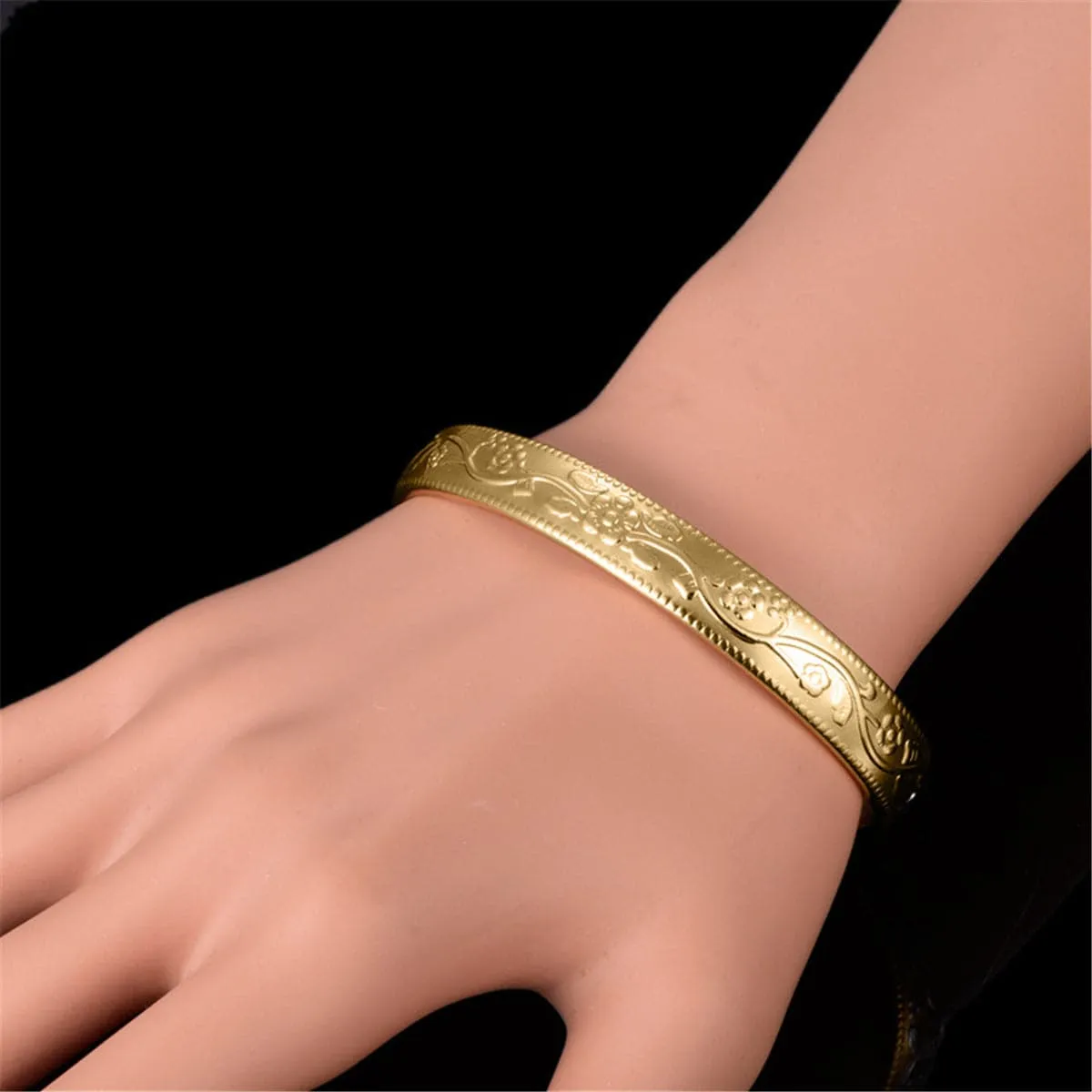 18K Gold-Plated Floral Cuff