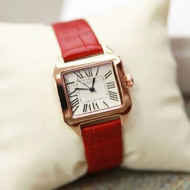 Women's Watch Retro Roman Numeral Scale Square dial leather strap elegant watch